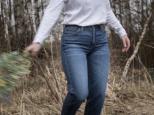 Nachhaltige Jeans mit gutem Gewissen kaufen
