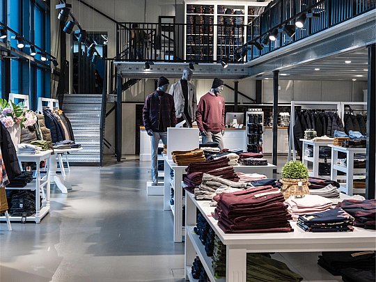 JEANS.CH – Die grösste Jeans-Auswahl der Schweiz: persönlich, familiär & mit Stil