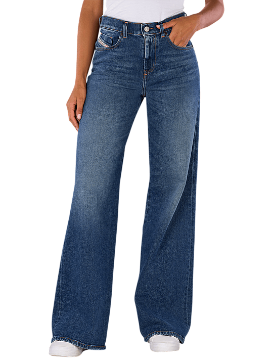 Diesel 1978 D-Akemi Jeans Flare Damen Jeans