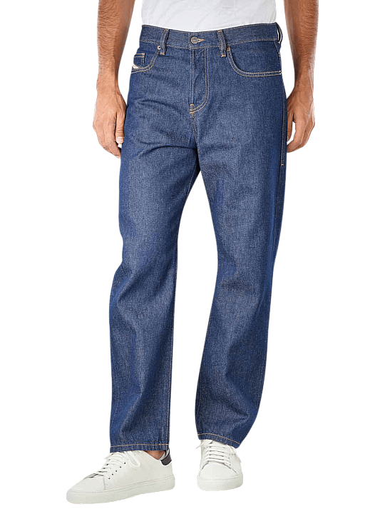 Diesel 2020 D-Viker Jeans Straight Fit Herren Jeans