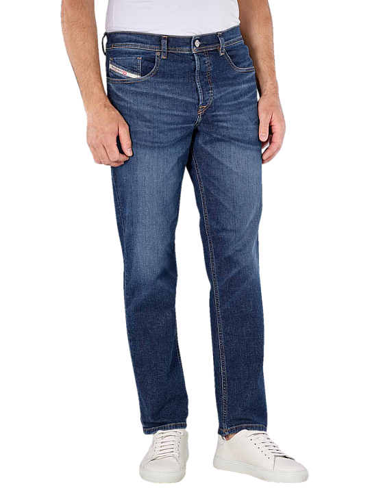 Diesel 2023 D-Finitive Jeans Tapered Fit Herren Jeans