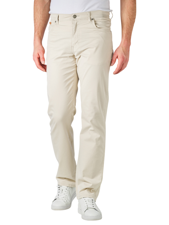 Wrangler Texas Stretch Jeans Straight Fit in Beige 