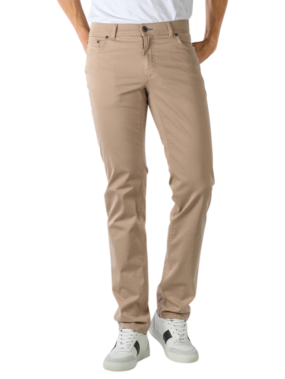 Brax Cooper Jeans Straight Fit in Beige 